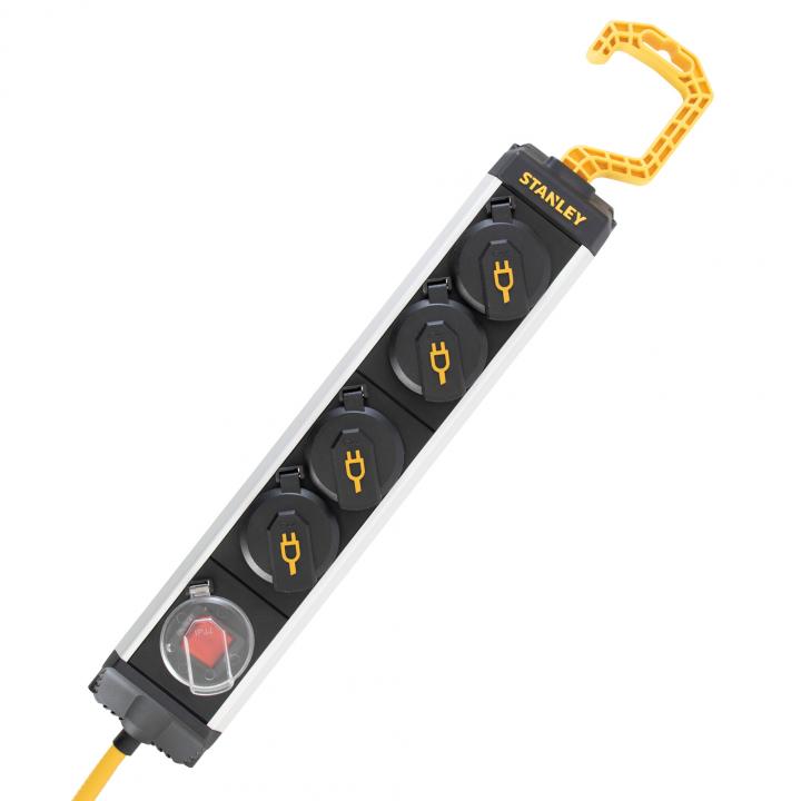 stanley sxeccd0raje 4 es elosztó kapcsolóval, 5 m, ip44 es védelem, alumínium ház, felakasztható, beltérben is használható, h07rn f 3g1,5 mm2 kábel