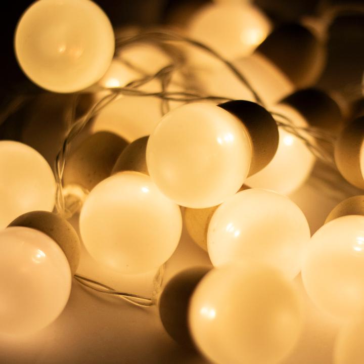 home mlc20b led es gömb fényfüzér, 20 melegfehér led, elemes, ~3m hossz, átlátszó vezeték, fa + műanyag home mlc20b led es gömb fényfüzér, 20 melegfehér led, elemes, ~3m hossz, átlátszó vezeték, fa + műanyag