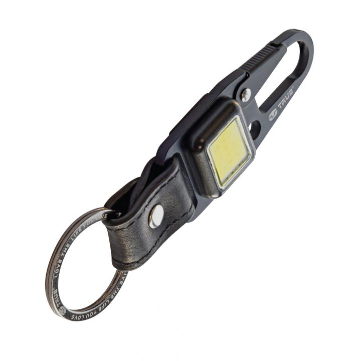 true utility cliplite, tu918, kulcstartó karabiner, tölthető lámpa, 4 funkció, 47 lm cob led, li ion, marhabőr szíj, rozsdamentes acélváz